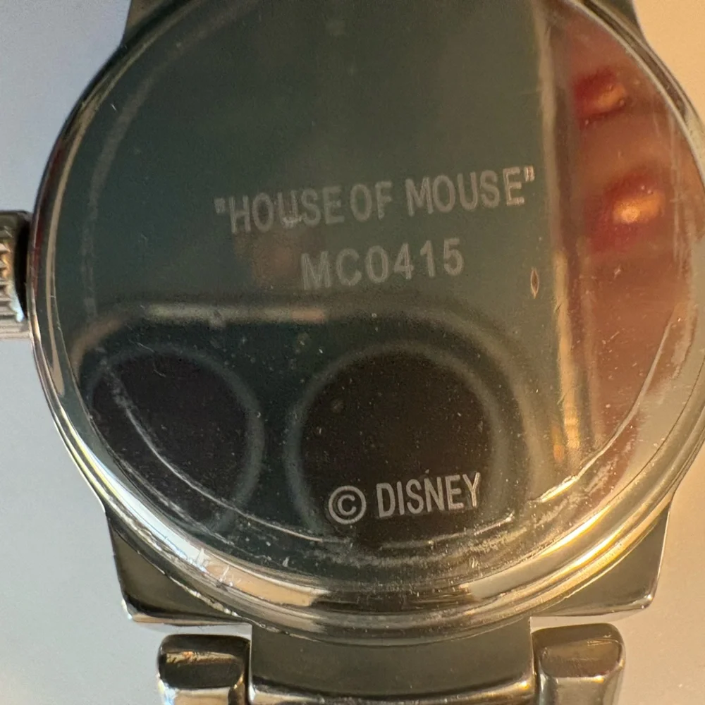 Vintage Disney Stainless Steel Mickey Mouse Watch‎ – NEW in Tin Box, New Battery